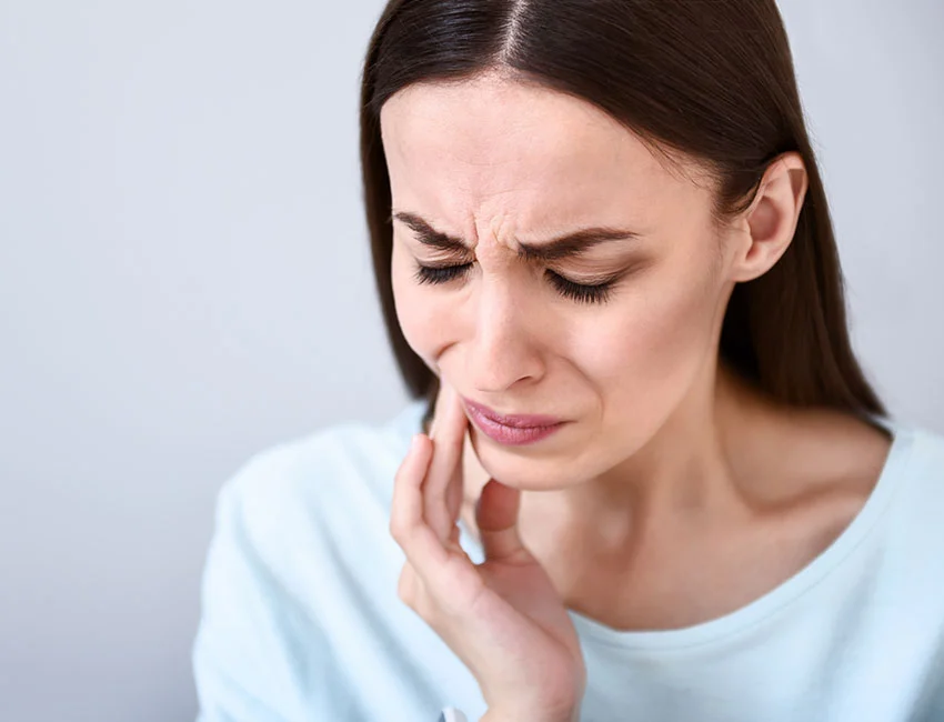 Emergency Dentist at The Smile Spa in Agoura Hills, CA — Is My Tooth Problem Urgent or Can It Wait?