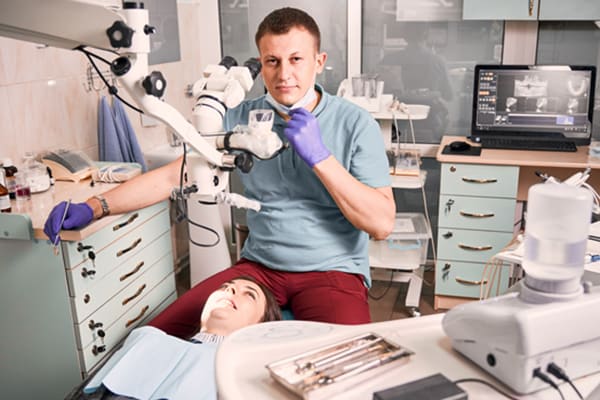 Emergency Dentist at The Smile Spa in Agoura Hills, CA — Can an Emergency Dentist Save a Cracked Tooth?